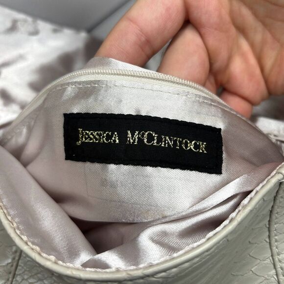 Jessica McClintock Alligator Print Beige Leather Flap Wide Clutch Handbag Purse - Picture 9 of 10